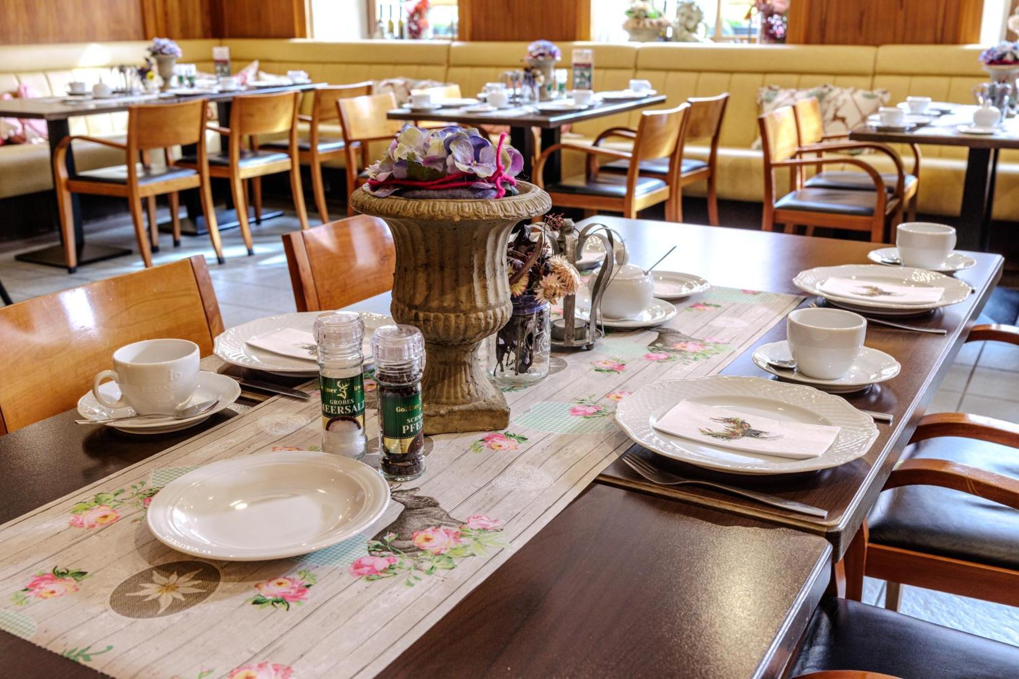 Flair Hotel 카멘츠 외부 사진